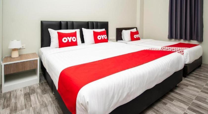Отель Oyo 259 Baan Napatr Пляж Банг Тао Экстерьер фото